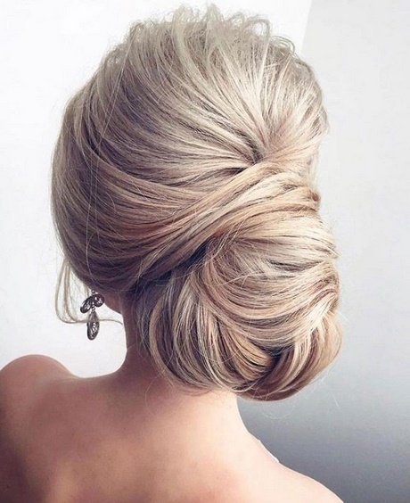 wedding-updos-for-long-thick-hair-24_14 Wedding updos for long thick hair