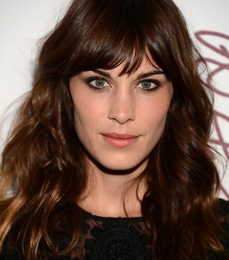 celebrity-hairstyles-with-bangs-16_16 Celebrity hairstyles with bangs