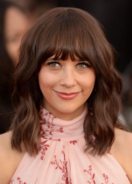 celebrity-hairstyles-with-bangs-16_18 Celebrity hairstyles with bangs
