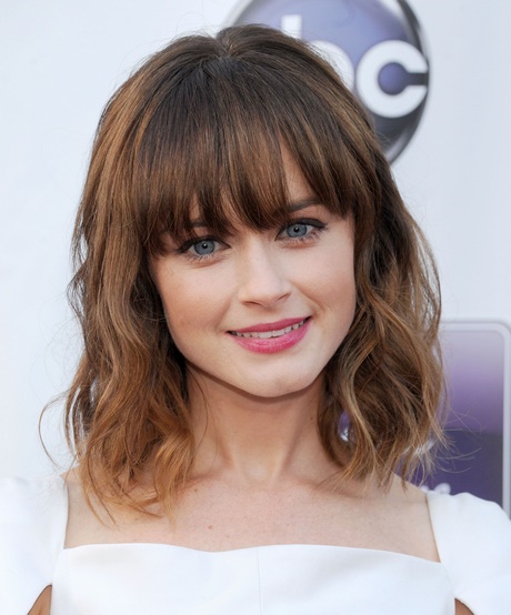 celebrity-hairstyles-with-bangs-16_6 Celebrity hairstyles with bangs