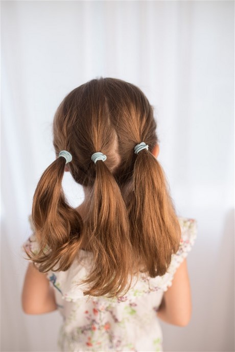 easy-hairstyles-for-girls-at-home-99_10 Easy hairstyles for girls at home