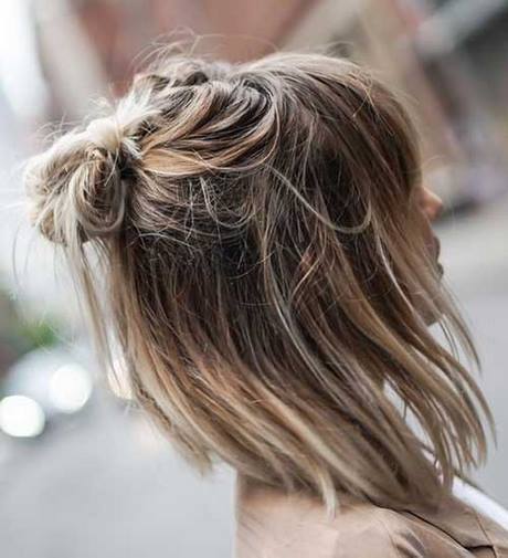 easy-simple-hairstyles-for-short-hair-70_17 Easy simple hairstyles for short hair
