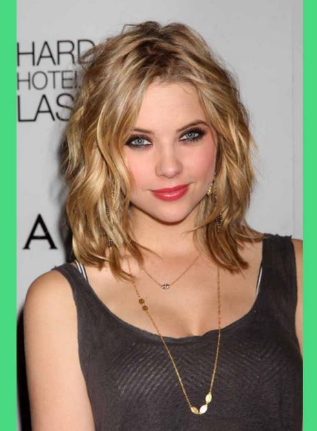 hairstyles-for-wavy-hair-and-round-face-78_7 Hairstyles for wavy hair and round face