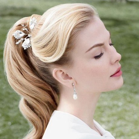 old-fashioned-wedding-hairstyles-70_13 Old fashioned wedding hairstyles
