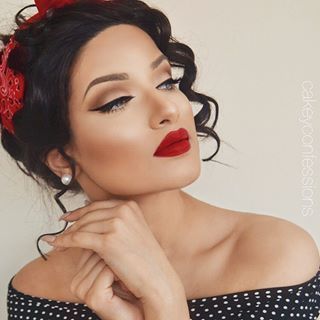 pin-up-makeup-and-hair-15_4 Pin up makeup and hair