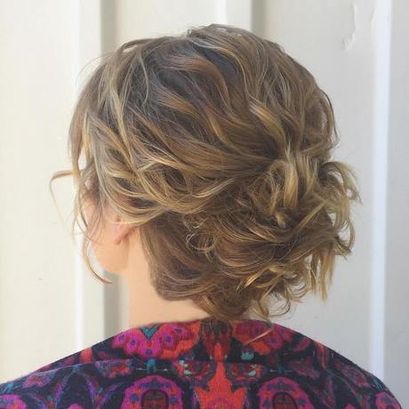 short-wavy-hair-updo-77_9 Short wavy hair updo