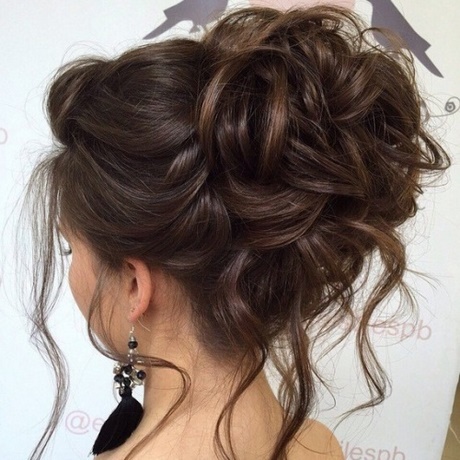 wavy-hair-updo-30_17 Wavy hair updo