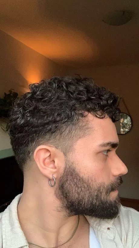 mens-long-curly-hairstyles-2023-42_6-17 Mens long curly hairstyles 2023