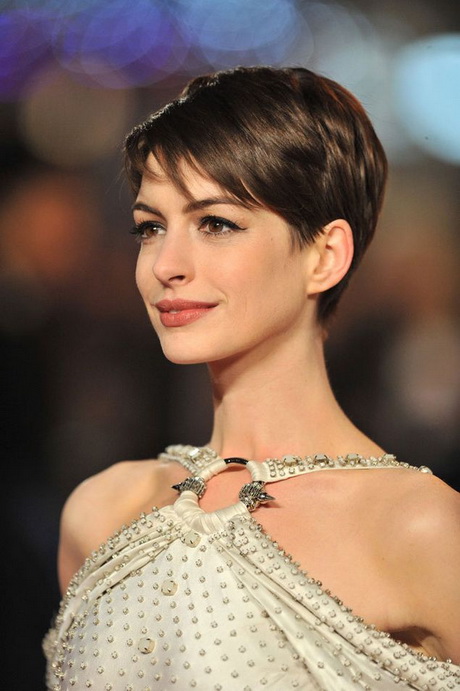 best-makeup-for-pixie-cut-88_12 Best makeup for pixie cut