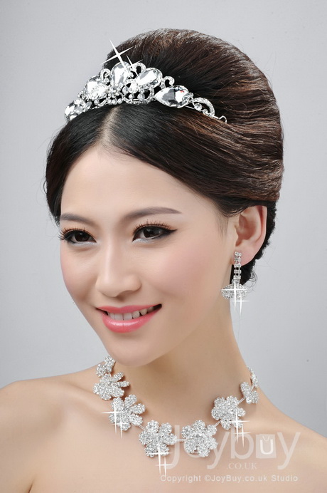 hairstyle-for-wedding-gown-24_12 Hairstyle for wedding gown