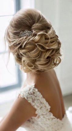 hairstyle-on-wedding-14_5 Hairstyle on wedding