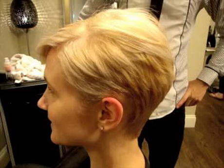 ladies-pixie-cut-00 Ladies pixie cut