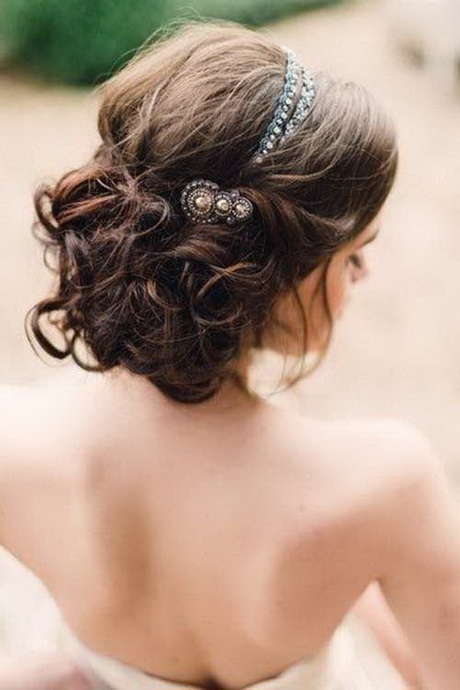 updo-hairstyles-for-long-hair-for-wedding-03_13 Updo hairstyles for long hair for wedding
