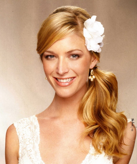 35 Beautiful Wedding Hairstyles For Long Hair | CreativeFan