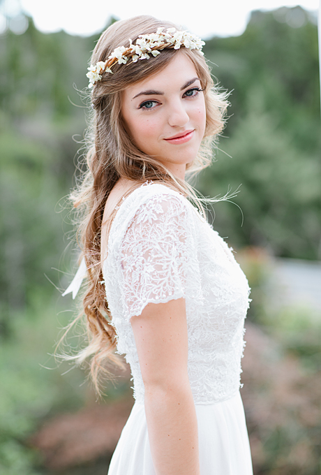 white-wedding-hairstyles-17 White wedding hairstyles