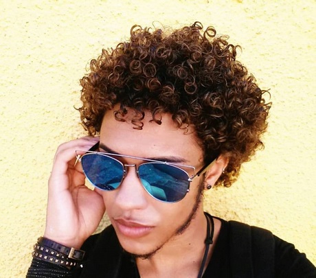 amazing-curly-hairstyles-05_13 Amazing curly hairstyles