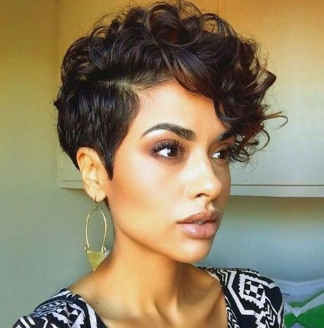 best-short-haircuts-for-curly-hair-2018-26_2 Best short haircuts for curly hair 2018