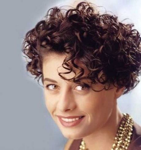 haircuts-for-curly-frizzy-hair-69_7 Haircuts for curly frizzy hair