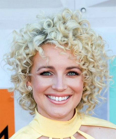 hairstyles-for-dry-curly-hair-13_17 Hairstyles for dry curly hair