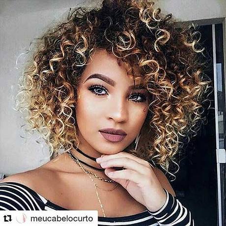 hairstyles-for-natural-curly-hair-2018-77_15 Hairstyles for natural curly hair 2018