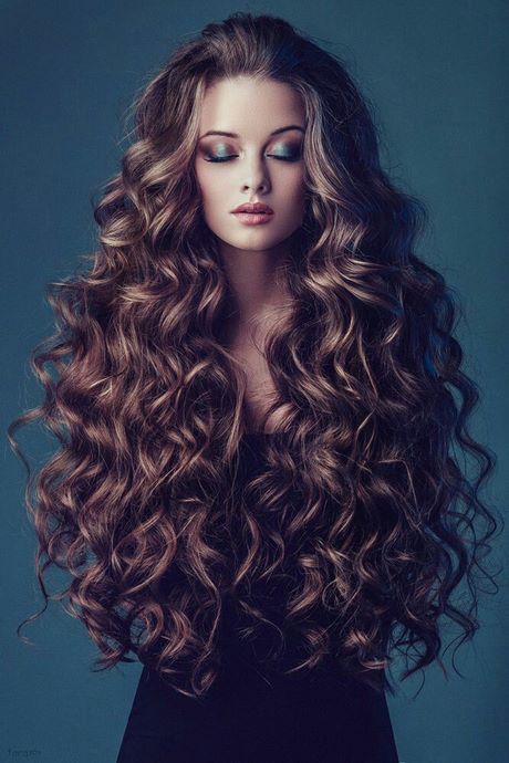 latest-hairstyle-for-curly-hair-66_6 Latest hairstyle for curly hair
