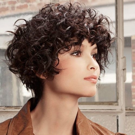 short-hair-for-women-with-curly-hair-42 Short hair for women with curly hair