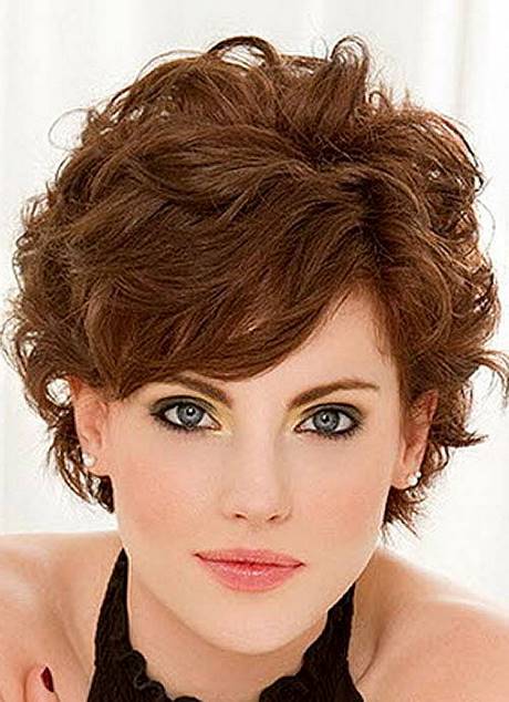 short-haircuts-for-women-with-thick-curly-hair-70_4 Short haircuts for women with thick curly hair