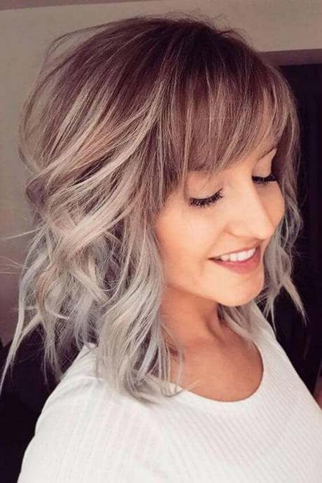 hairdos-with-bangs-for-medium-hair-38_11 Hairdos with bangs for medium hair