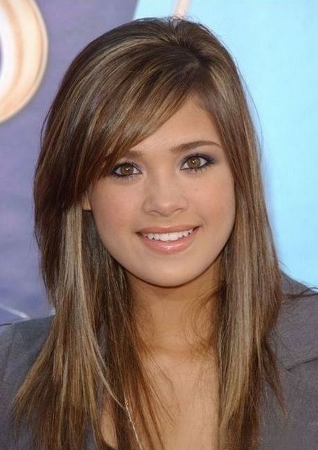 layered-hairstyles-for-long-hair-with-side-fringe-79_5 Layered hairstyles for long hair with side fringe