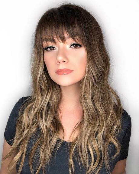 new-hairstyles-for-long-hair-with-bangs-25_13 New hairstyles for long hair with bangs