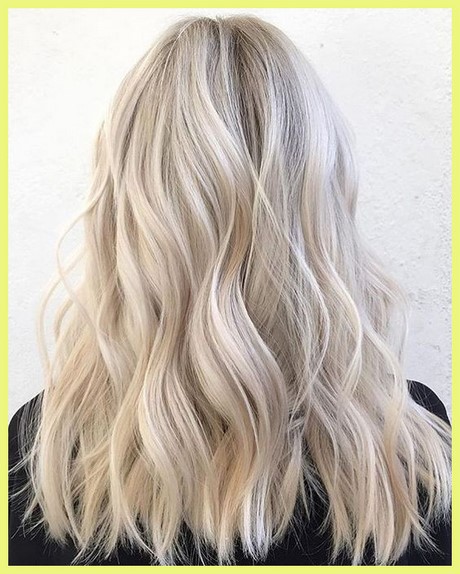 pretty-blonde-hairstyles-34_6 Pretty blonde hairstyles