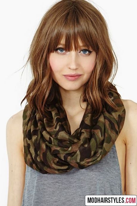 shoulder-length-haircuts-with-bangs-and-layers-55_14 Shoulder length haircuts with bangs and layers