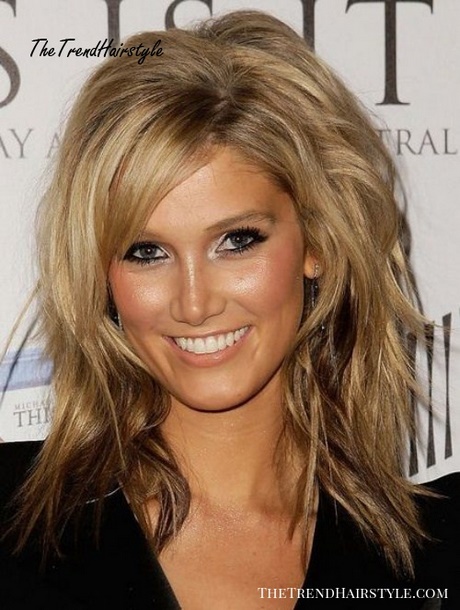 shoulder-length-hairstyles-with-long-layers-16_15 Shoulder length hairstyles with long layers