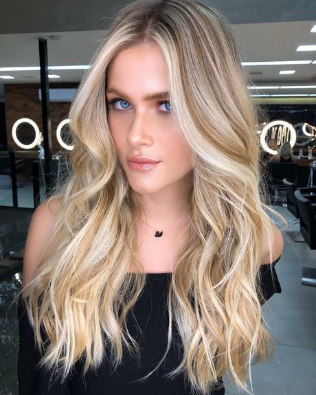 trendy-blonde-hairstyles-55_17 Trendy blonde hairstyles