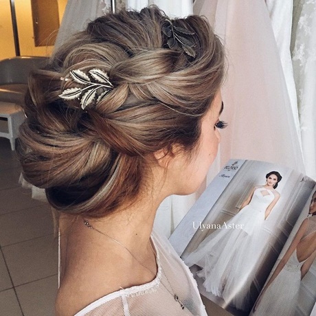 new-bridal-hairstyles-2018-67_18 New bridal hairstyles 2018