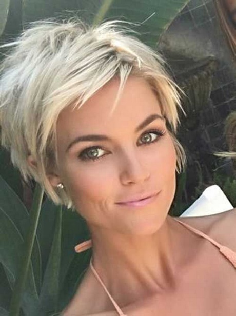 short-hairstyle-trends-2018-94_10 Short hairstyle trends 2018