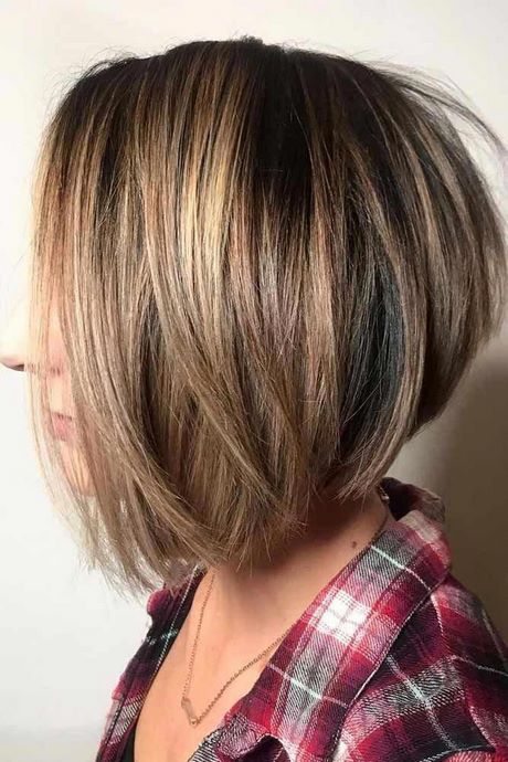 hairstyles-bobs-2022-29_6 Hairstyles bobs 2022