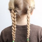 Quick and easy hairstyles for girls