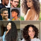 2023 long curly hairstyles