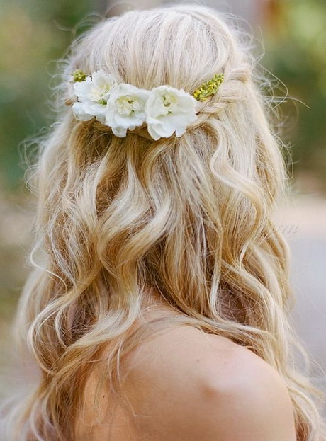 bridal-hair-with-flowers-70-11 Bridal hair with flowers