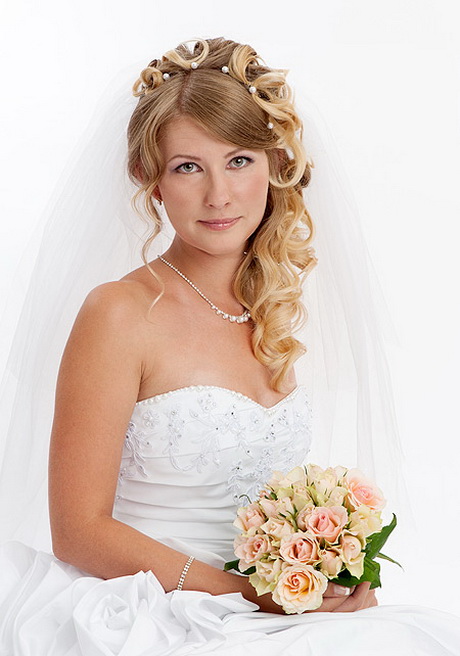 bridal-hairstyles-curly-hair-50-10 Bridal hairstyles curly hair