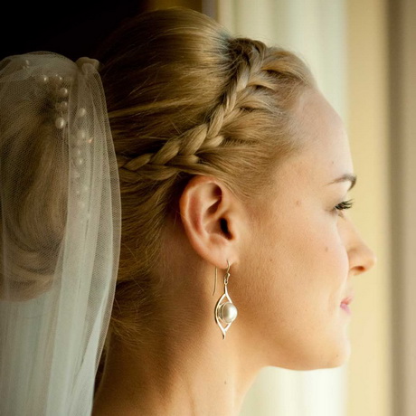 bride-hairstyles-83-5 Bride hairstyles