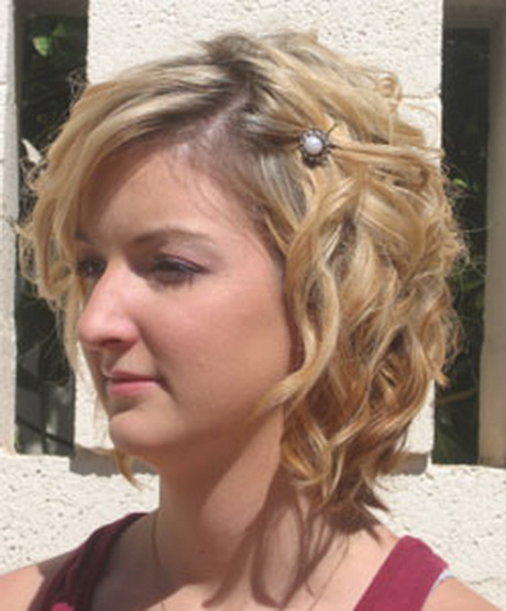 formal-hairstyles-for-short-curly-hair-03-15 Formal hairstyles for short curly hair