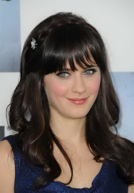 hairstyles-for-long-hair-with-fringe-84-11 Hairstyles for long hair with fringe
