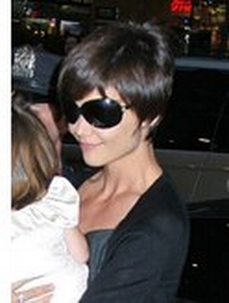 katie-holmes-pixie-haircut-67-10 Katie holmes pixie haircut