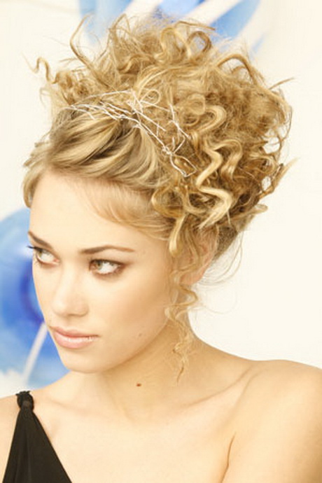 prom-hairstyles-curly-updos-00-16 Prom hairstyles curly updos