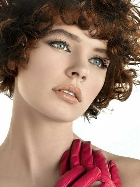short-curly-hairstyles-with-bangs-04-14 Short curly hairstyles with bangs