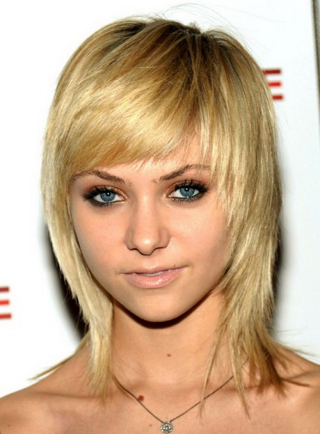 short-haircuts-with-bangs-and-layers-23-4 Short haircuts with bangs and layers