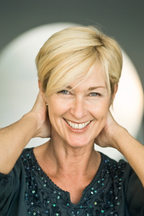 short-hairstyle-for-older-women-80-15 Short hairstyle for older women