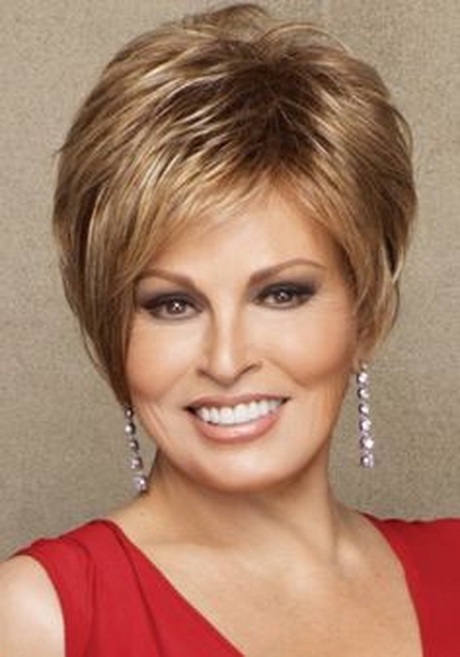 short-hairstyles-for-round-faces-older-women-97-14 Short hairstyles for round faces older women